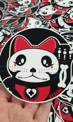 BESERK CLOTHING Maneki | ROUND VINYL STICKER