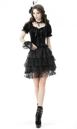 DARK IN LOVE Rosaline | VELVET TOP -Punk Rave Store dark in love gothic frilly velvet top 5 d729ec7b 66bd 4336 840d 7c75e82a3101 700x700