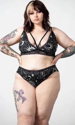 KILLSTAR Eclipse | LACE BRALET* 16 KILLSTAR Eclipse | LACE BRALET* -Punk Rave Store killstar eclipse lace bralet 7 39a52b92 9664 43a7 987f 2fa21fbabfba 700x700