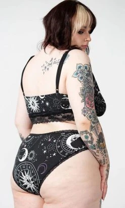 KILLSTAR Eclipse | LACE PANTY* -Punk Rave Store killstar eclipse lace panty 6 32030484 ebe0 42db bf6a 9c60bee350f1 700x700