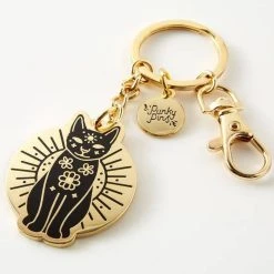 PUNKY PINS Gold & Black Mystic Cat | KEYRING -Punk Rave Store punky pins gold black mystic cat keyring 3 3a7568be e284 4526 a914 abfe352fea59 700x700