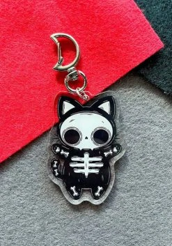 PVMPKIN ART Omen | KEYCHAIN