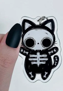 PVMPKIN ART Omen | KEYCHAIN -Punk Rave Store pvmpkin art omen keychain 4 3af30678 a92c 4ce5 8b3a 6b43a1878128 700x700
