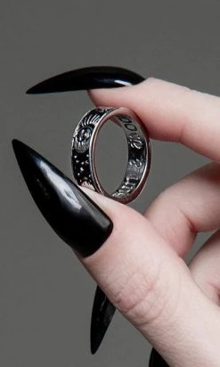 ROGUE AND WOLF Sun And Moon [Blackened Steel] | RING -Punk Rave Store rogue and wolf sun and moon blackened steel ring 4 9f437267 69ad 4877 95a9 6d1230e0125b 700x700
