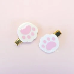 TOKYO SHOJO Cat Paw | HAIR CLIP -Punk Rave Store tokyo shojo cat paw hair clip 1 de4450f8 2788 45ce bd09 e80558573f9f 700x700