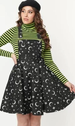 UNIQUE VINTAGE Brionne [Moon] | PINAFORE DRESS [Glow In The Dark] -Punk Rave Store unique vintage moon print brionne pinafore dress 3 ded5da2c ee33 4e3c aab9 9d60c32a01e7 700x700
