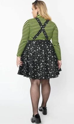 UNIQUE VINTAGE Brionne [Moon] | PINAFORE DRESS [Glow In The Dark] -Punk Rave Store unique vintage moon print brionne pinafore dress 8 705ae3d5 dbfb 42bd 9530 6b1f7be6600d 700x700